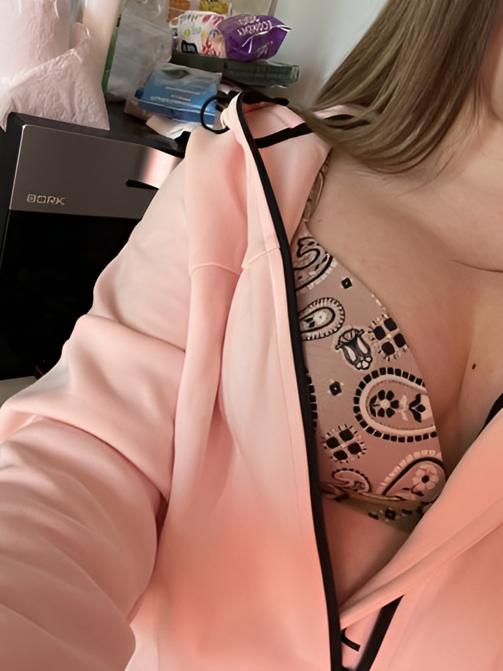 Индивидуалка Эльза, доступна для личного знакомства от 10000 руб