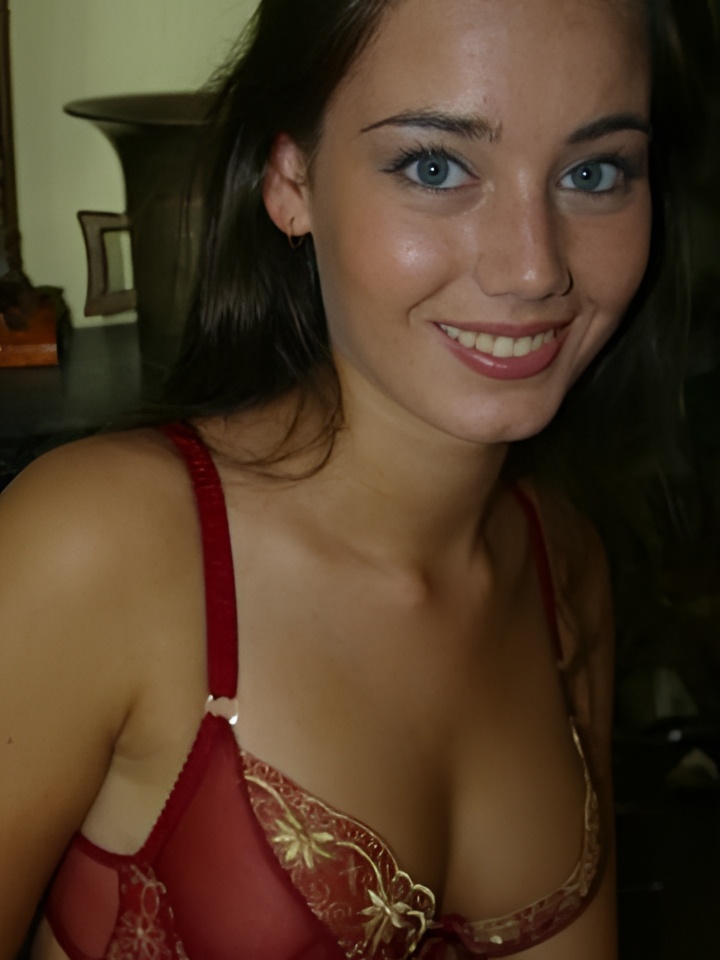 Индивидуалка Эмиля, доступна для личного знакомства от 10000 руб