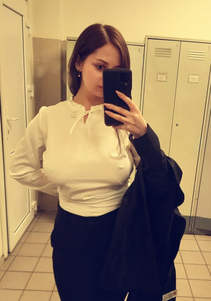 Снежана привлекательная девушка из Елизово цена от 3000 руб